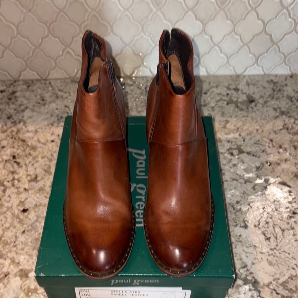 Paul Green Chestnut Leather Ankle Booties